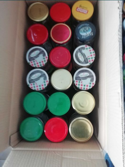 Буркани различни видове