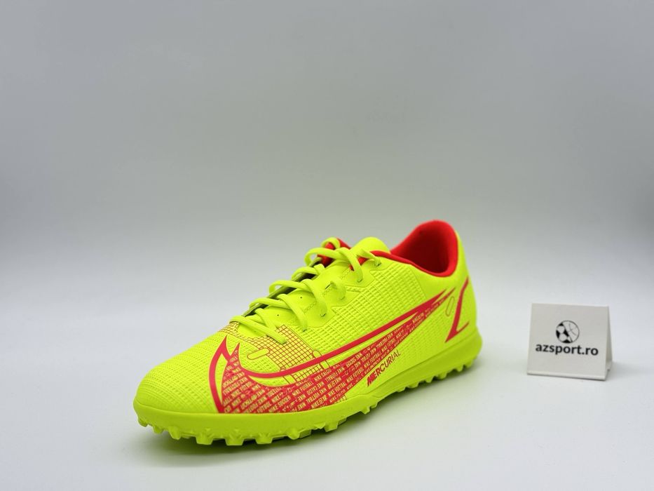 Nike Mercurial Vapor 14 Club TF Noi Originali (40,5; 44)