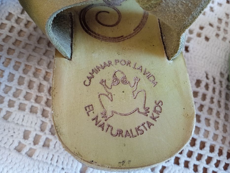 НОВИ детски сандали от естествена кожа Naturalista - размер 27