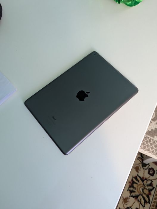 iPad 8 gen 32 gb