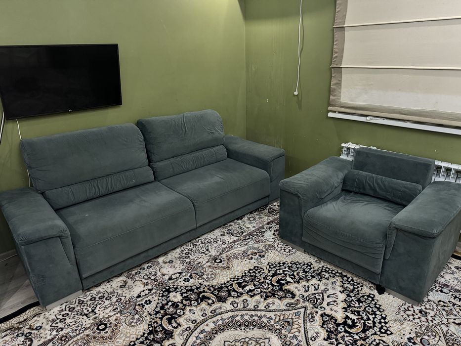 Продается диван с креслом