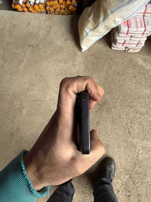 Iphone x 16 korpusda srochna