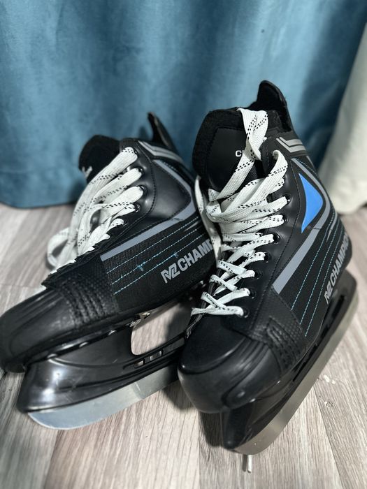 Коньки размер 42