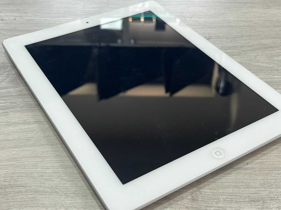 Продавам iPad 2 16GB