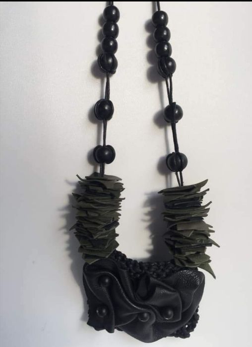 Бижута - ръчно изработени