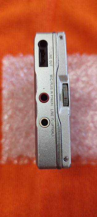 SONY -AIWA - Minidisc portabil(defecte) *Error disc*