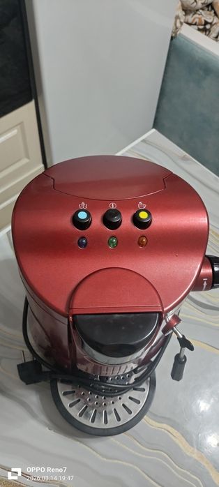 Кофе машинка (Италия)