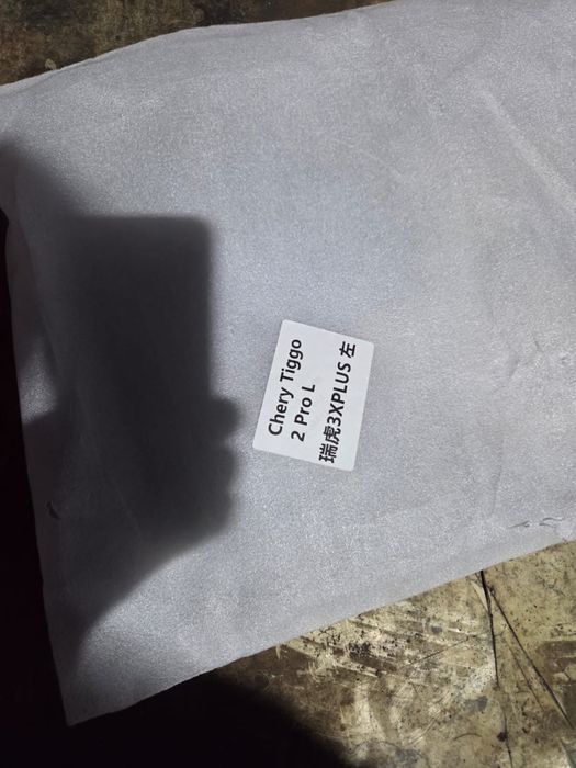 Стекла фар Черри тигго 2