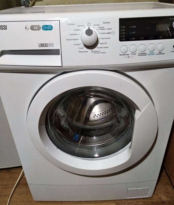 Стиральная машина Zanussi ZWSG 7101V фронтальная 6 кг, 1000 об/мин.Б/У