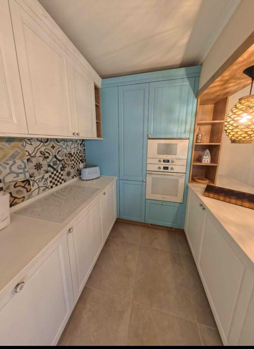 Продава се Тристаен апартамент в Бургас, Сарафово - 132 кв.м за 2008 €/кв.м - Снимка #2