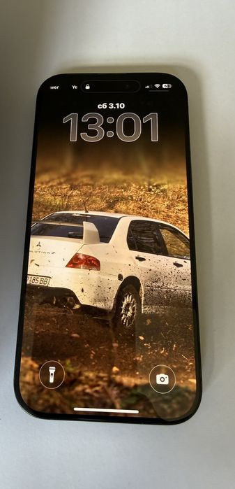 Iphone 16 pro black titanium