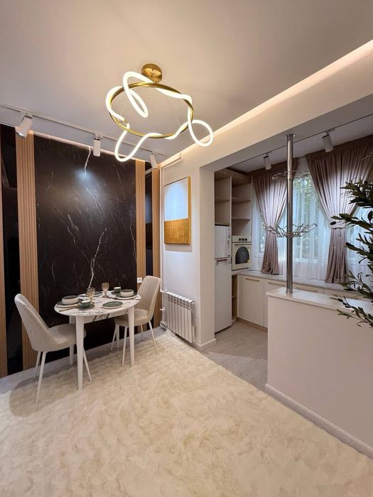 Мирзо-Улугбекский район   Ялангач, Институт Культуры