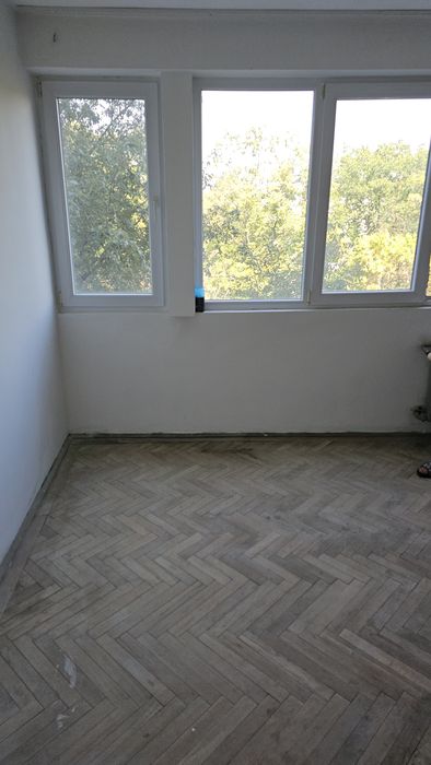 Direct proprietar vând ap.3 camere în Titan, renumitul bloc POTCOAVA