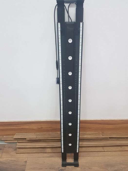 Продам светильник для оквариума.