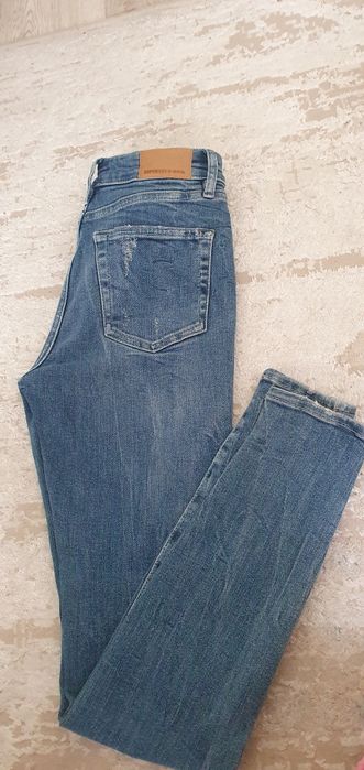 Blugi damă Superdry marimea 26(XS)