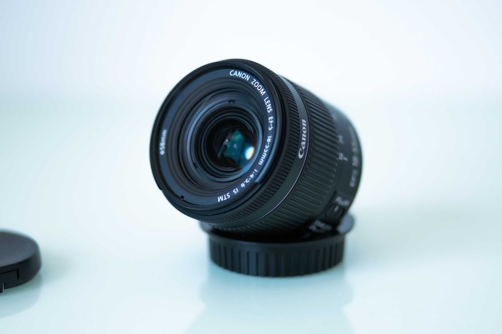 Obiectiv CANON 18-55mm IS STM cu stabilizare