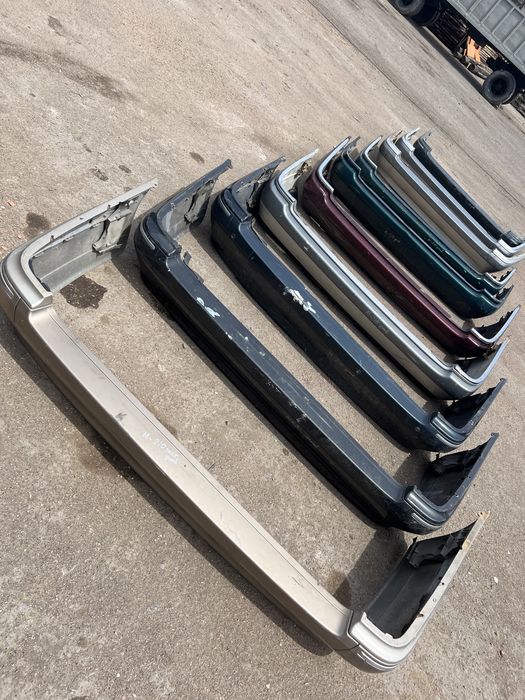 Задний бампер УНИВЕРСАЛ Мерседес w210 УНИВЕРСАЛ оригинал рестайлинг