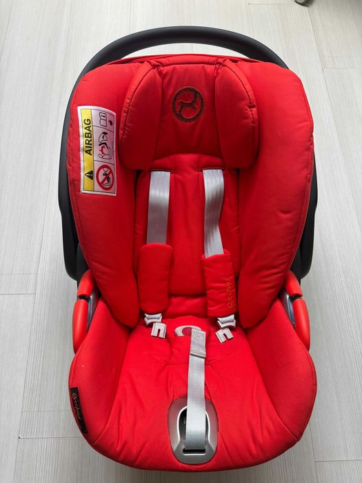 Scoică auto Cybex Cloud Z i-Size Roșie + Bază Isofix + Adaptoare – Set Complet