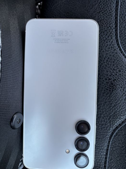 Samsung galaxy S 24 - stare foarte buna