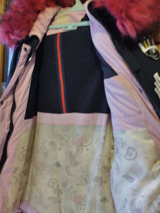 Пуховик для девочки .