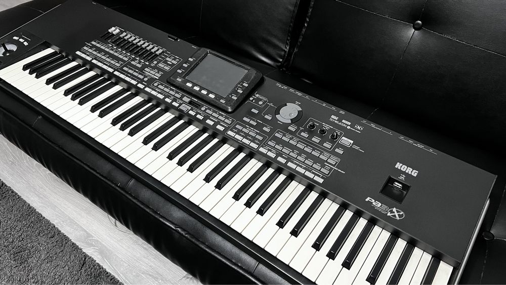 Korg pa3x pro 76 key