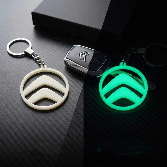 Светещ в Тъмното ключодържател: Коли, Супер Герои, Пес Патрул, PJ mask