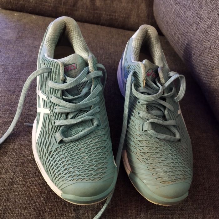 ASICS solution speed ff