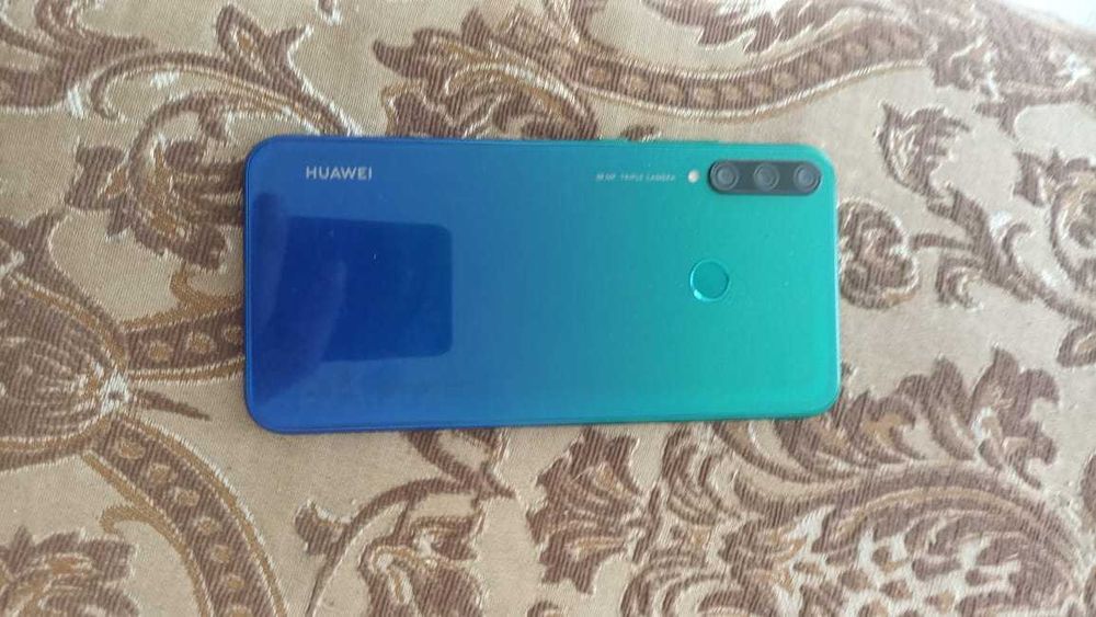 Продам телефон HUAWEI P40 lite E