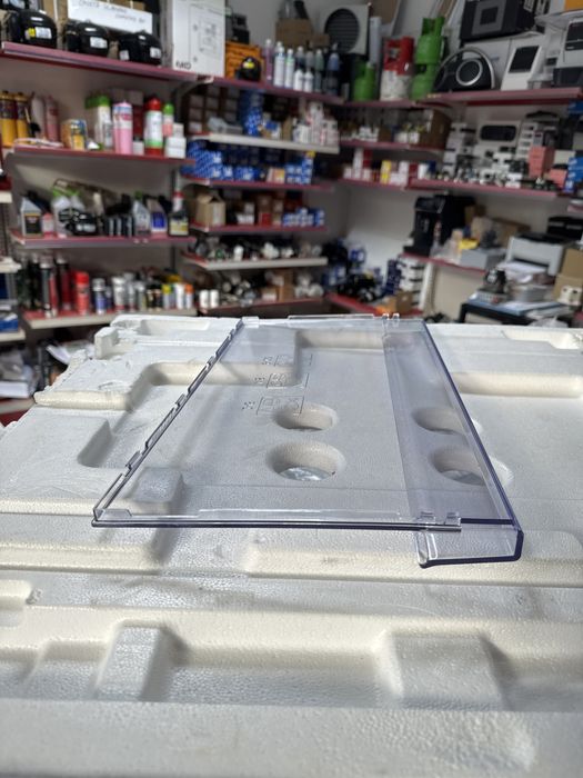 Fata sertar clapeta usa frigider congelator arctic beko 44x23 nou