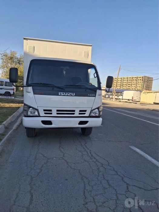 Isuzu NQR Ishga shay holda
