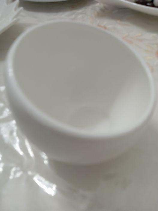 Набор посуды для сервировки стола