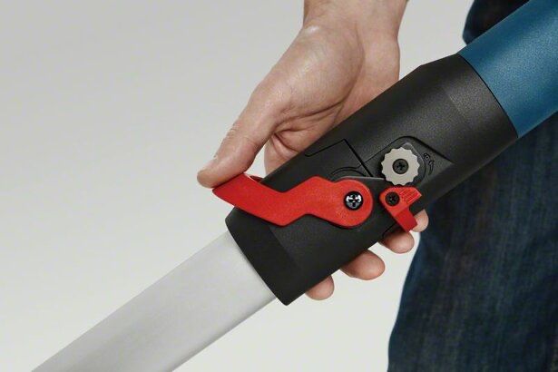 Шлифмашина для стен (жираф) BOSCH GTR 550 pro