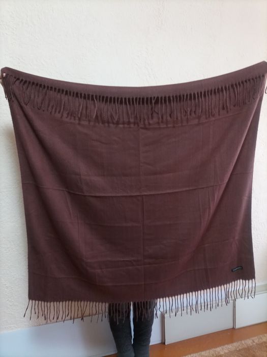 Продаётся платок-шарф