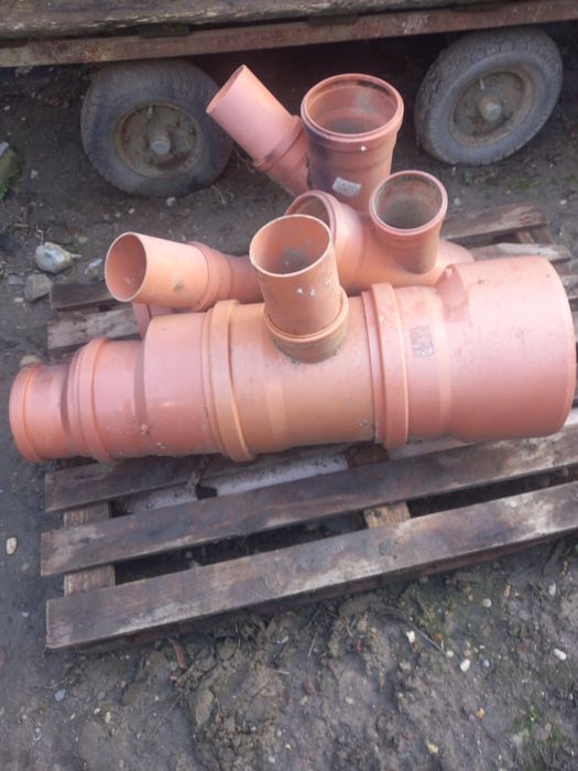 Vînd ce se vede în poze