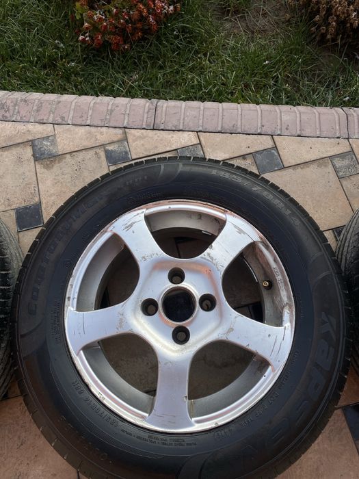 Продам летние шины с дисками размер 185/70/14