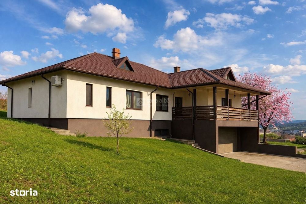 Proprietate cu panorama deschisa, constructie robusta | apus memorabil