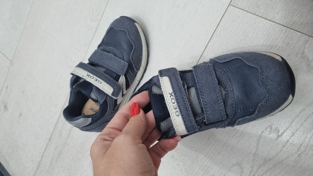 Adidasi Geox marimea 27