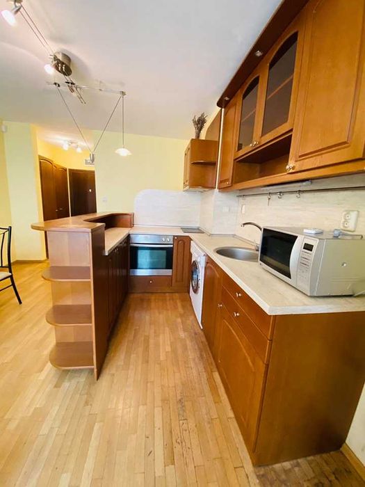 Дава се под наем Двустаен апартамент в София, Зона Б-18 - 70 кв.м за 663 € - Снимка #3