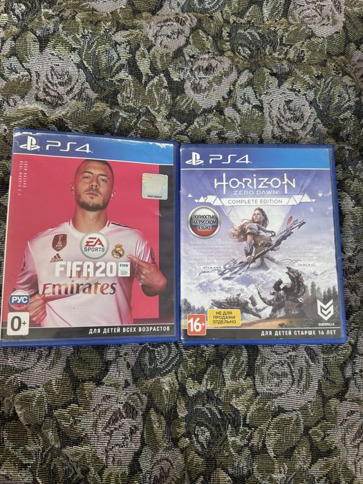 Продам ps 4 про