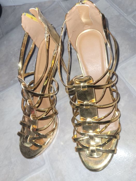 Транссексуални обувки на 14 см.ток