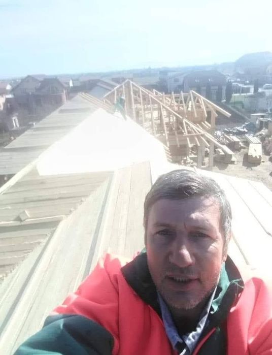 Acoperisuri , Mansardari , Izolati , Vopsire reparatii , Terase