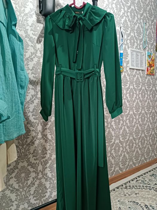 Продам платье, размер 42-44