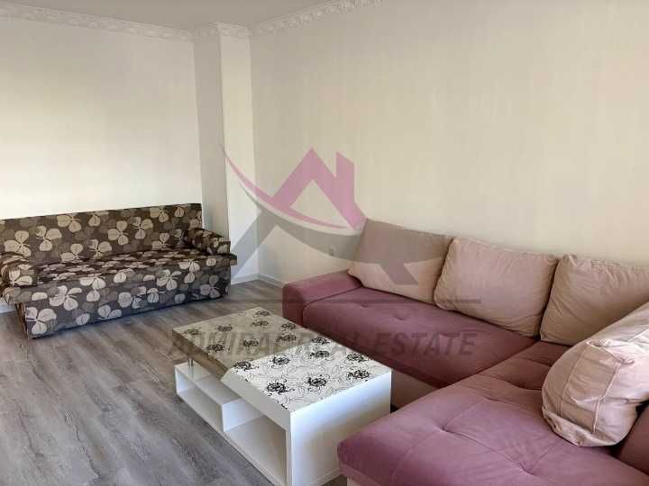 Дава се под наем Двустаен апартамент в Варна, Лятно кино Тракия - 75 кв.м за 508.47 € - Снимка #4