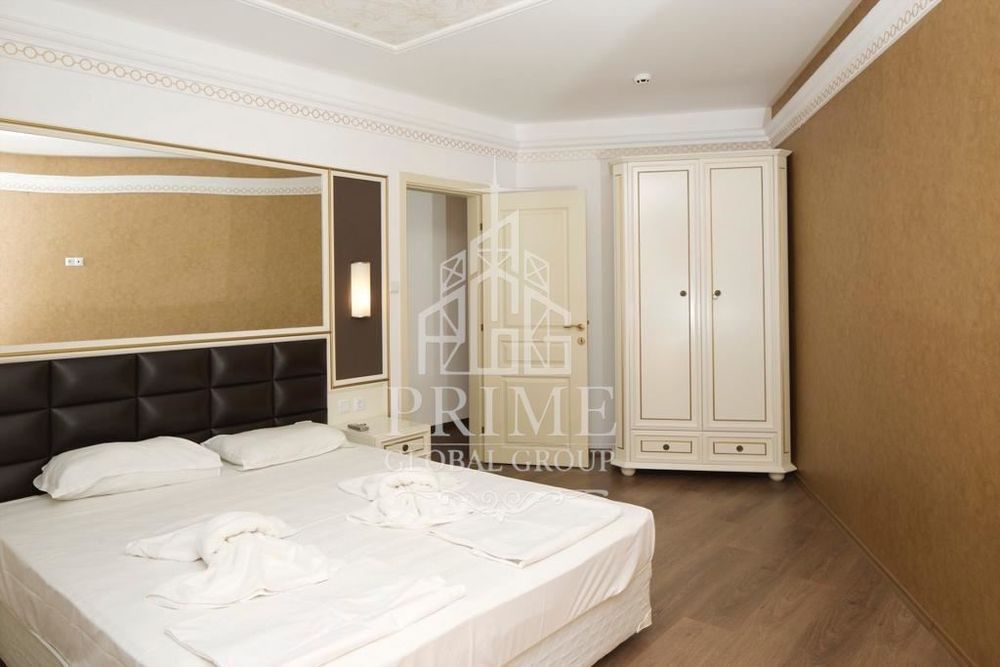 Продава се Тристаен апартамент в к.к. Слънчев бряг - 89 кв.м за 2273 €/кв.м - Снимка #1