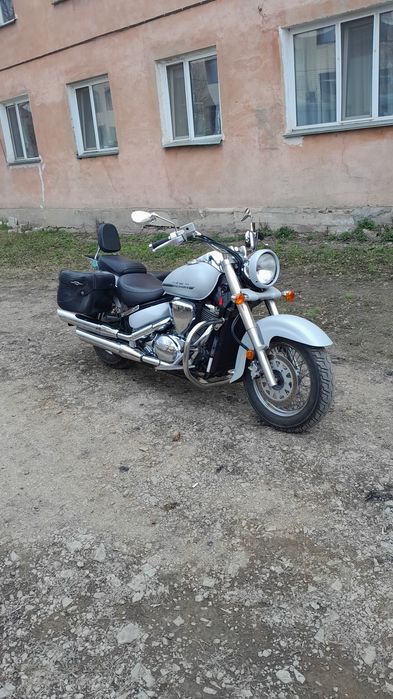 Suzuki Boulevard C50