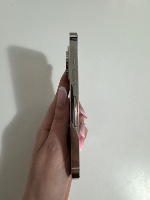 Vand iphone 14 pro de 256gb IMPECABIL