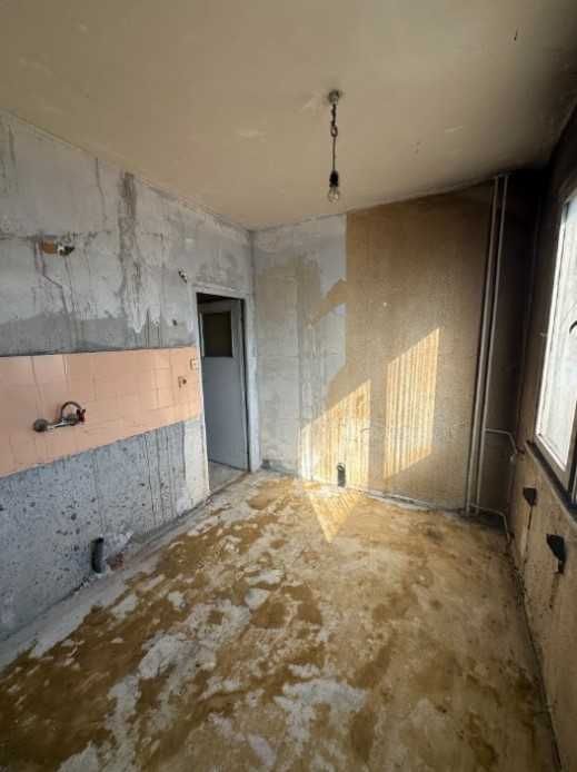 Продава се Едностаен апартамент в София, Център - 45 кв.м за 2534 €/кв.м - Снимка #1