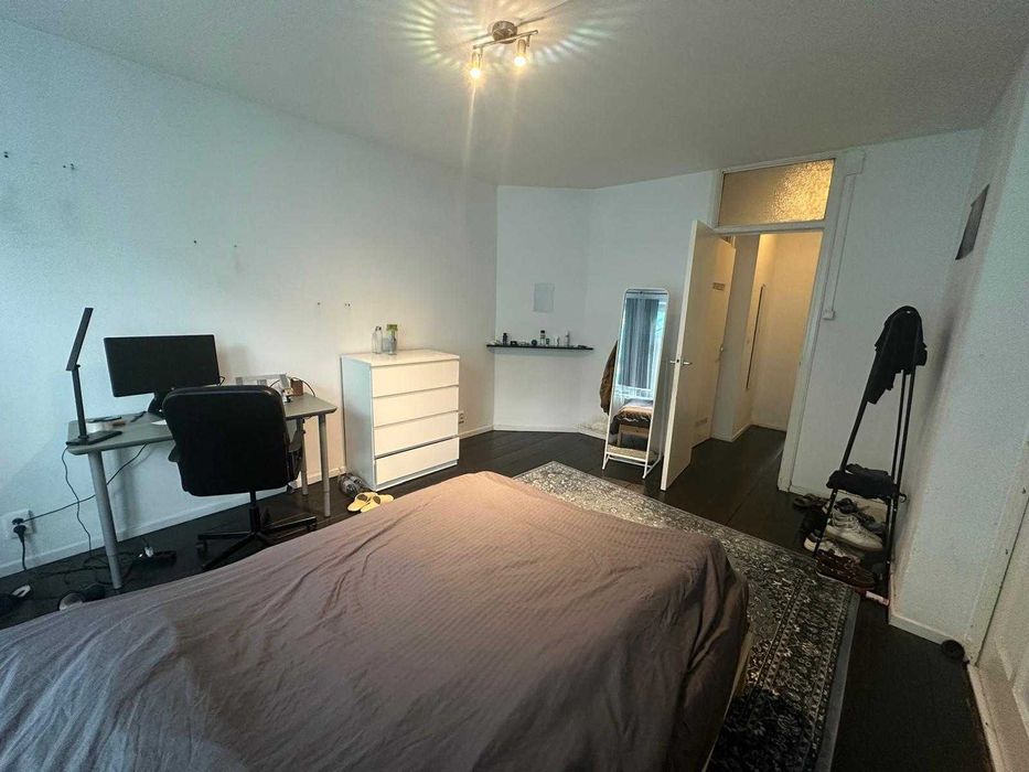 Дава се под наем Едностаен апартамент в София, Център - 45 кв.м за 331.5 € - Снимка #1