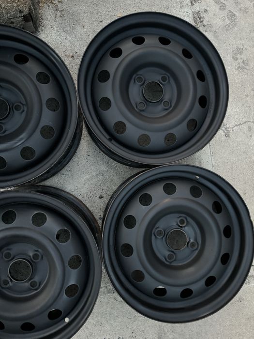 Продам диски на Рио Акцент