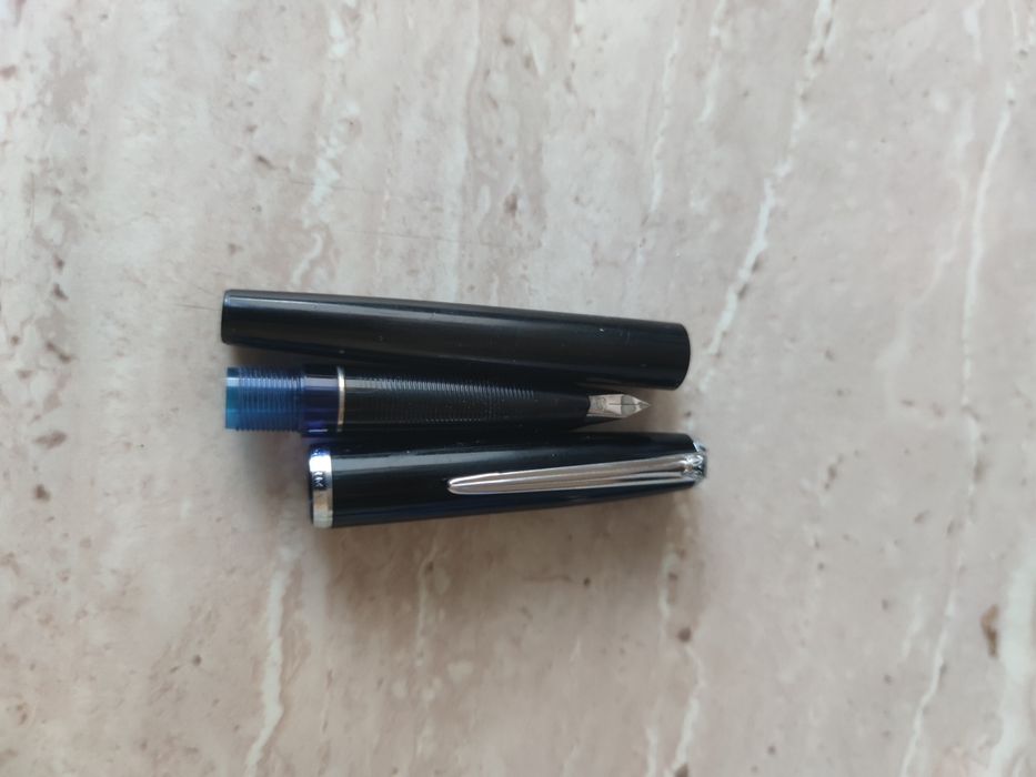 Stilou Pelikan ca nou